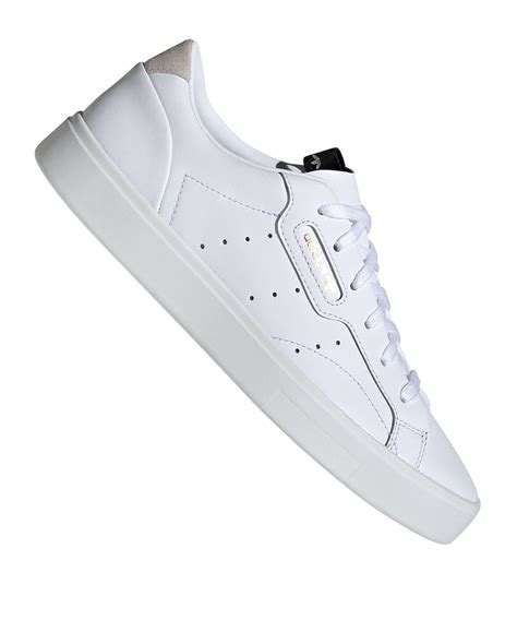 adidas damen sneaker chile weiß|Adidas white sneaker.